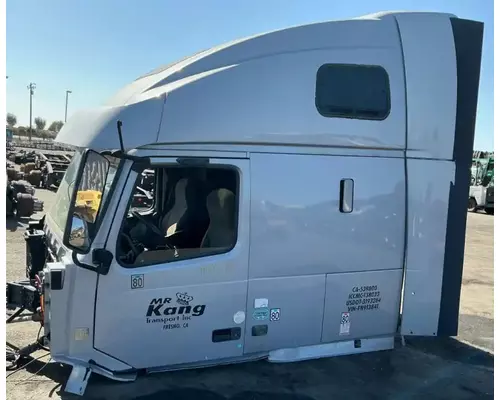 VOLVO VNL Cab Assembly