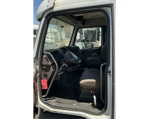 VOLVO VNL Cab Assembly