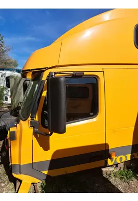 VOLVO VNL Cab Mount