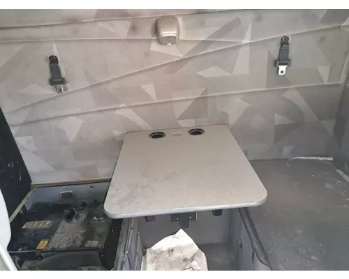 VOLVO VNL Cab Mount