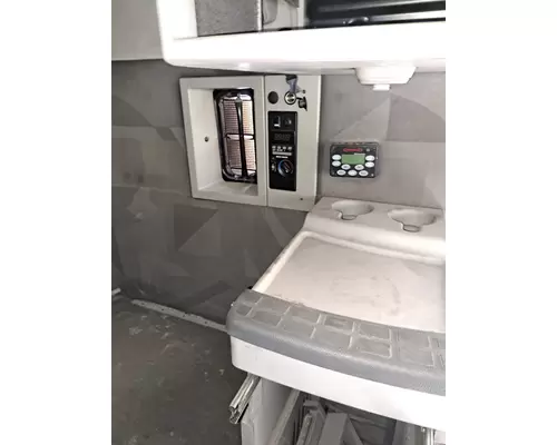 VOLVO VNL Cab Mount