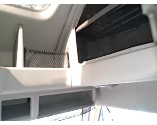 VOLVO VNL Cab Mount