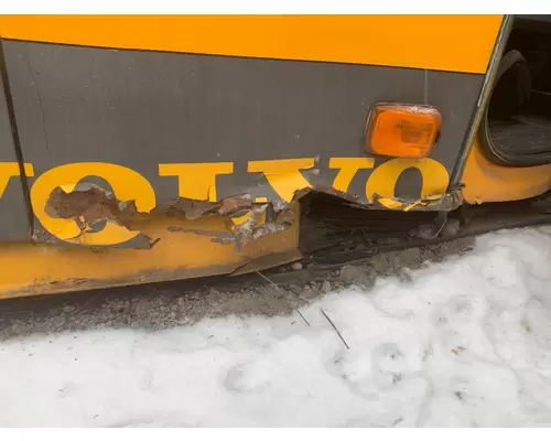 VOLVO VNL Cab Mount