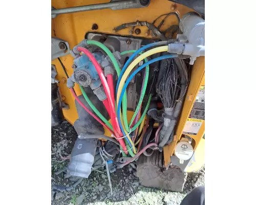 VOLVO VNL Cab Mount