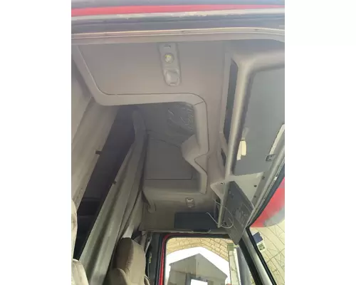 VOLVO VNL Cab Mount