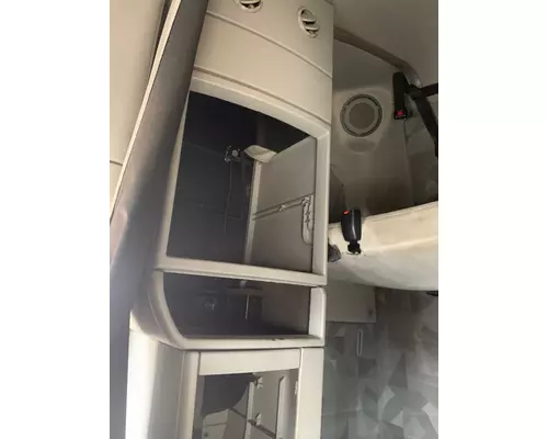 VOLVO VNL Cab Mount