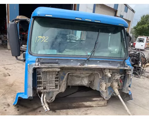 VOLVO VNL Cab Mount