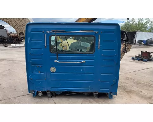 VOLVO VNL Cab Mount