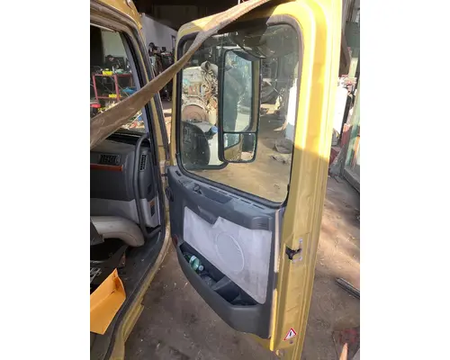 VOLVO VNL Cab Mount