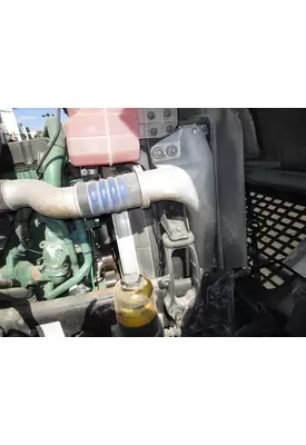 VOLVO VNL Charge Air Cooler (ATAAC)