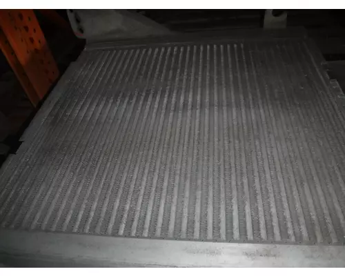 VOLVO VNL Charge Air Cooler (ATAAC)