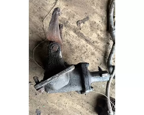 VOLVO VNL Clutch Slave Cylinder