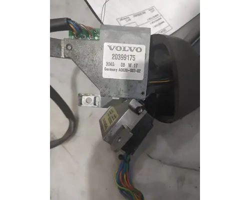 VOLVO VNL Column Switch