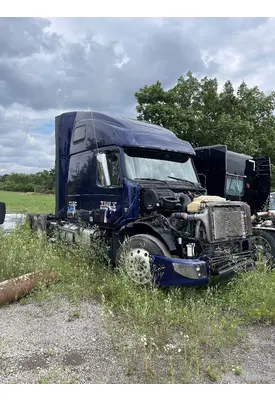 VOLVO VNL Complete Vehicle