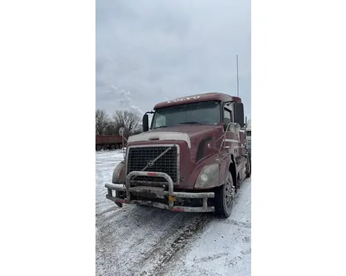 VOLVO VNL Complete Vehicle