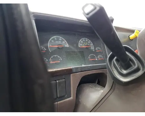 VOLVO VNL Complete Vehicle