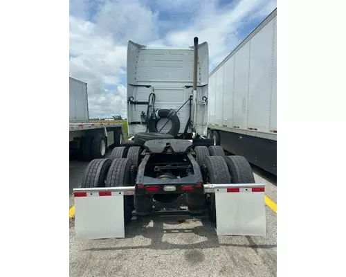 VOLVO VNL Complete Vehicle