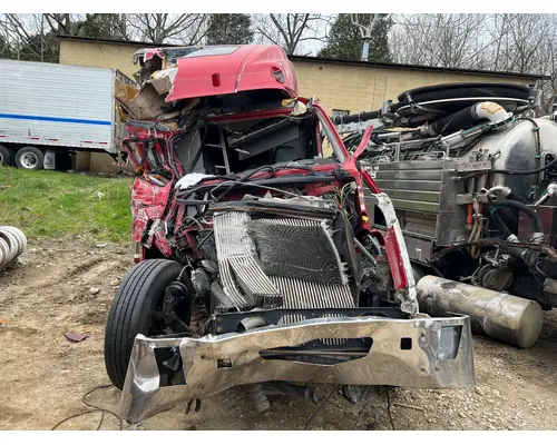 VOLVO VNL Complete Vehicle