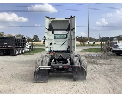 VOLVO VNL Complete Vehicle