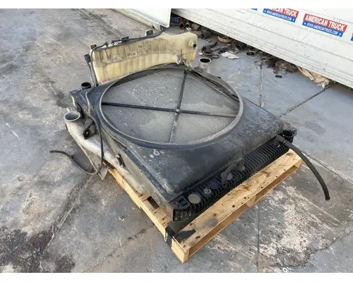 VOLVO VNL Cooling Assy. (Rad., Cond., ATAAC)