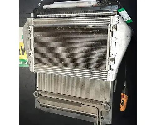 VOLVO VNL Cooling Assy. (Rad., Cond., ATAAC)