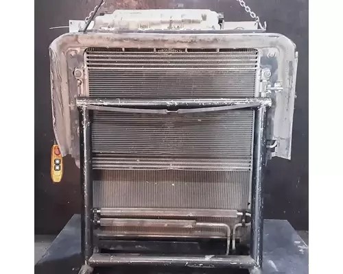 VOLVO VNL Cooling Assy. (Rad., Cond., ATAAC)