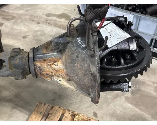 VOLVO VNL Cutoff Assembly (Complete With Axles)