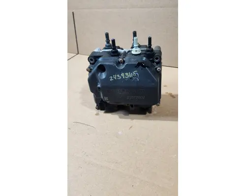 VOLVO VNL DEF Pump
