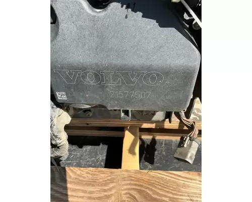 VOLVO VNL DEF Pump