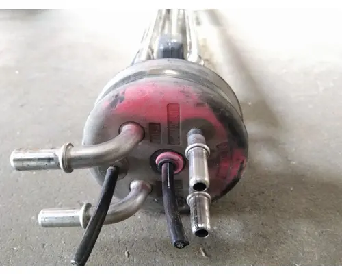 VOLVO VNL DEF SENDING UNITLEVEL SENSOR