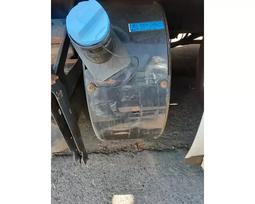 VOLVO VNL DEF TANK