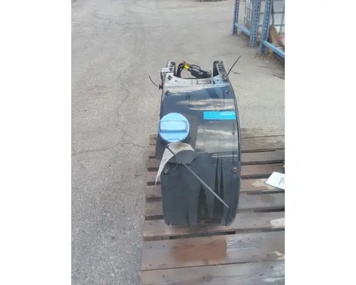 VOLVO VNL DEF TANK