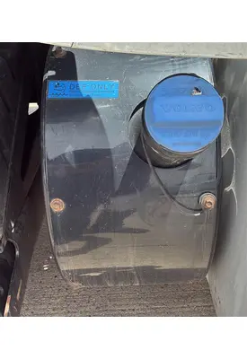 VOLVO VNL DEF TANK
