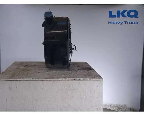VOLVO VNL DEF TANK
