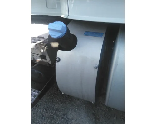 VOLVO VNL DEF TANK