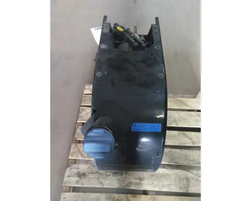 VOLVO VNL DEF TANK