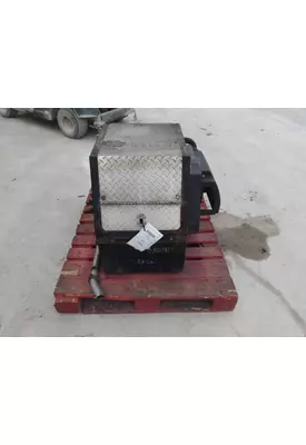 VOLVO VNL DEF TANK