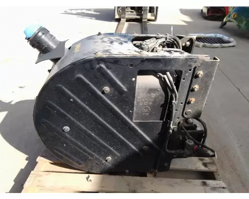 VOLVO VNL DEF TANK