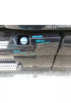 VOLVO VNL DEF TANK