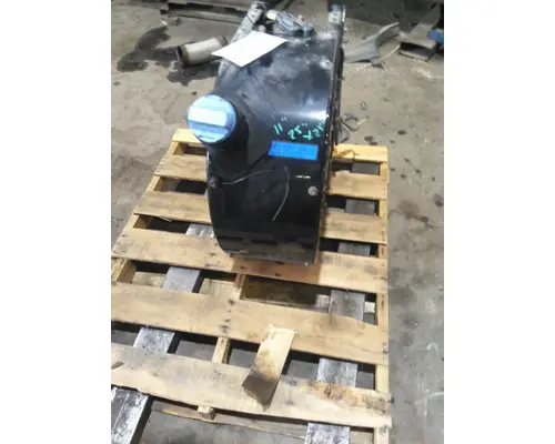 VOLVO VNL DEF TANK