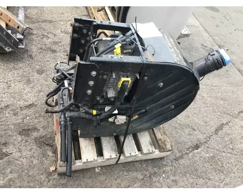 VOLVO VNL DEF Tank
