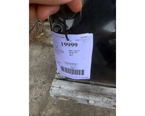 VOLVO VNL DEF Tank