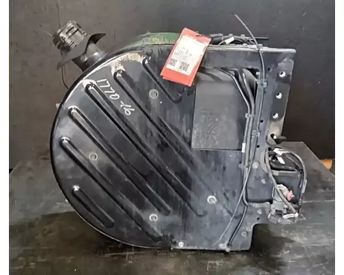 VOLVO VNL DEF Tank