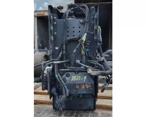 VOLVO VNL DEF Tank