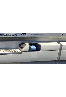 VOLVO VNL DEF Tank