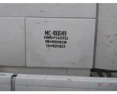 VOLVO VNL DOOR, COMPARTMENT