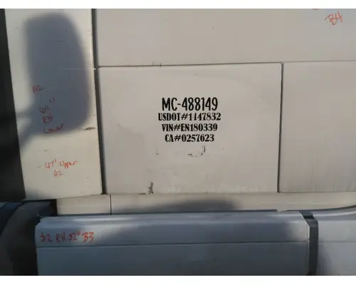 VOLVO VNL DOOR, COMPARTMENT