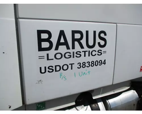 VOLVO VNL DOOR, COMPARTMENT