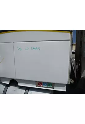 VOLVO VNL DOOR, COMPARTMENT