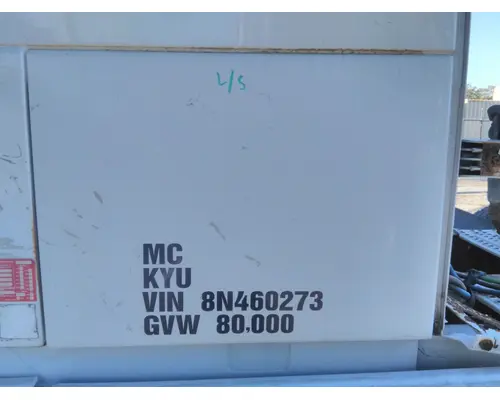 VOLVO VNL DOOR, COMPARTMENT